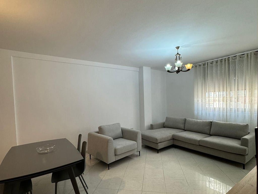 Apartament me qera 1+1 Tek Rruga e Elbasanit (ID B210818) Tirane
