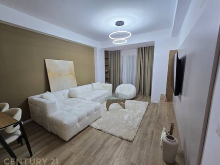 Shitet Apartament 1+1+ verandë në Rezidencën Kodra e Diellit 2 157,000 €