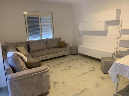 Affitto, Appartamento 1+1, Palazzo dello Sport, Durazzo