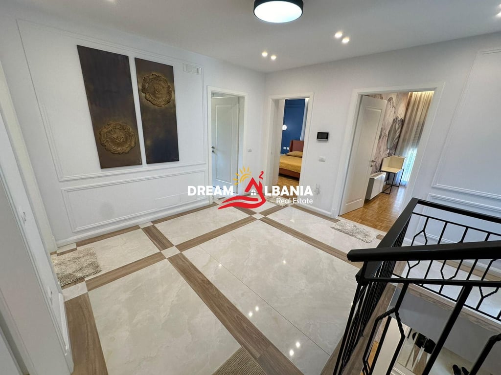 Jepet me qera vile 3 kateshe tek parku i Liqenit prane pallatit te Brigadave (ID 4251322)