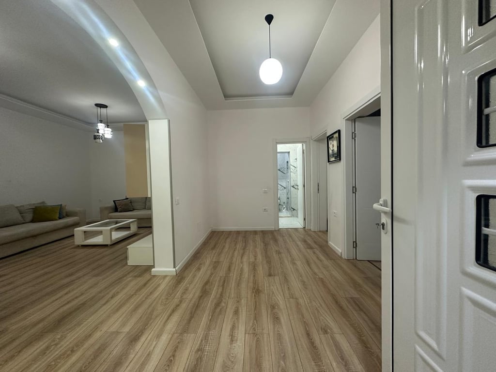 Fresk, Ground Floor of a Villa for Rent