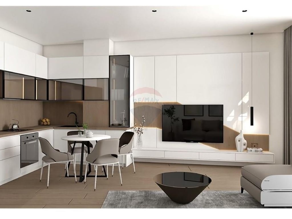 Shitet Apartament 1+1 ,tek Lake View
