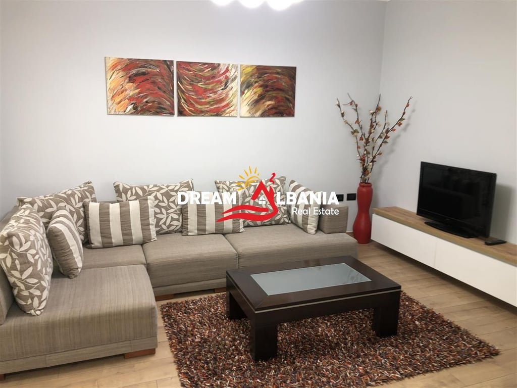 Apartment for Rent 1+1 at Myslym Shyri Tirana (ID 4219430)