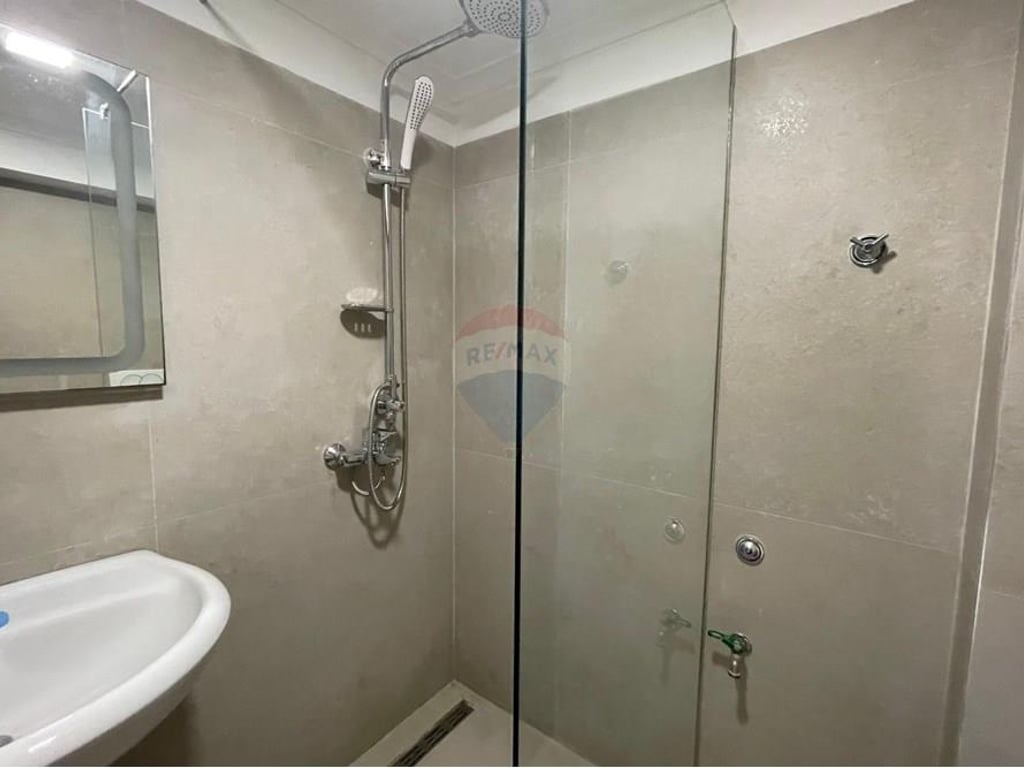 jepet me qera ambjent biznesi Kati 0, 550 € (selite)