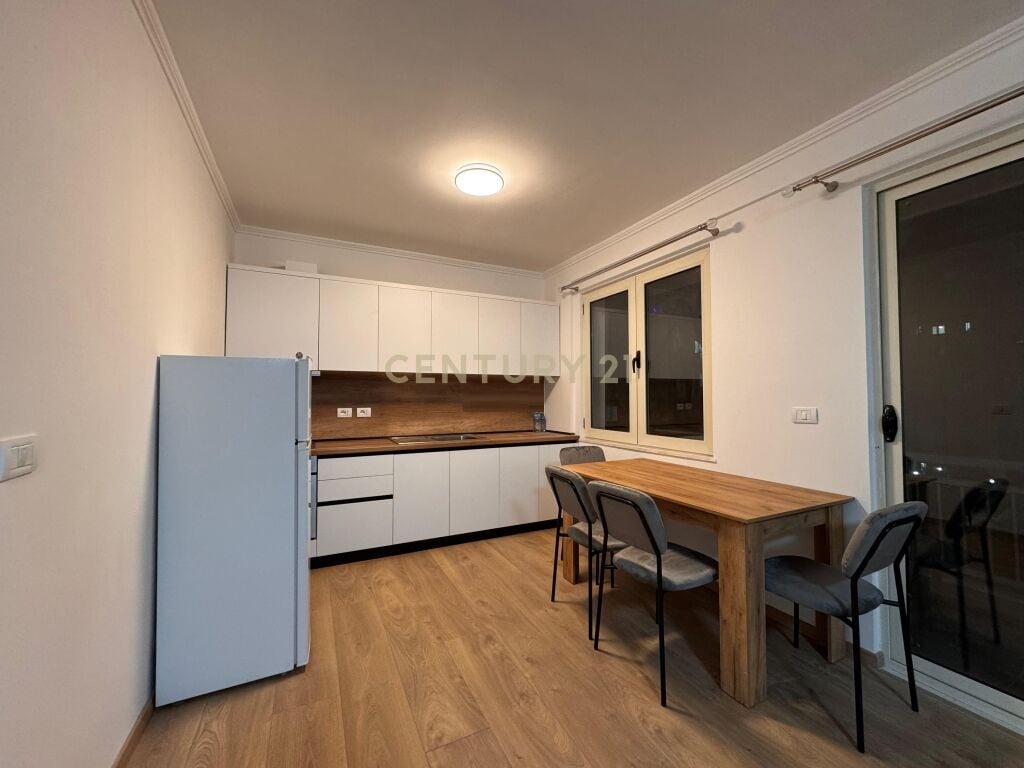 Affittasi appartamento 3+1+2 a Fresk! 400 € /Mese
