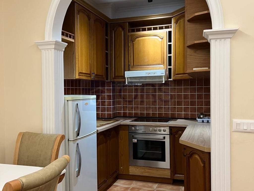 Apartment 1+1 for rent at Pazari i Ri 600 euros.