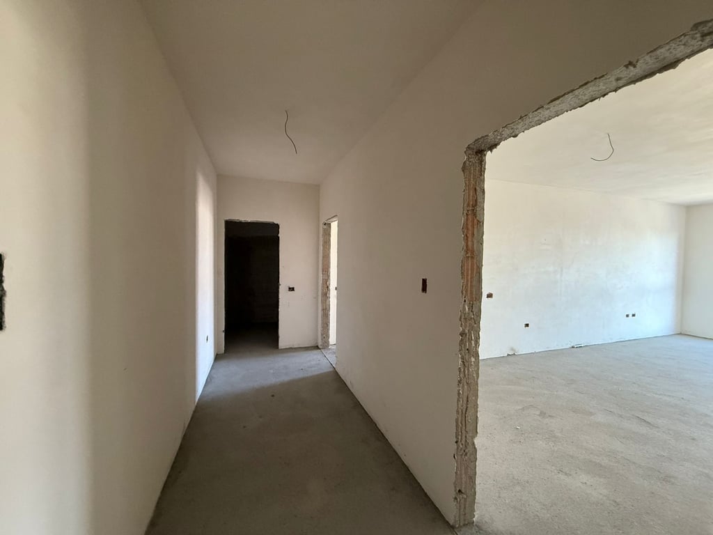 Faea Paskuqan, apartament 1+1 në shitje,Cmimi i shitjes 1200 euro/m2