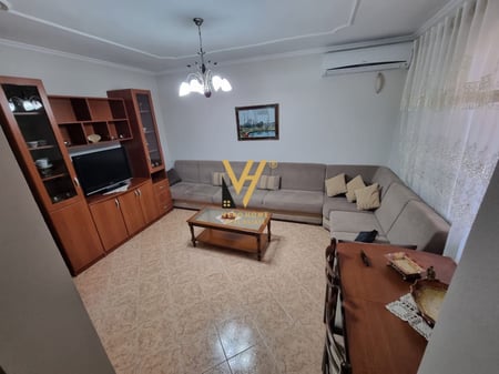 AFFITTASI APPARTAMENTO 2+1 A BRRYLI 500 EURO
