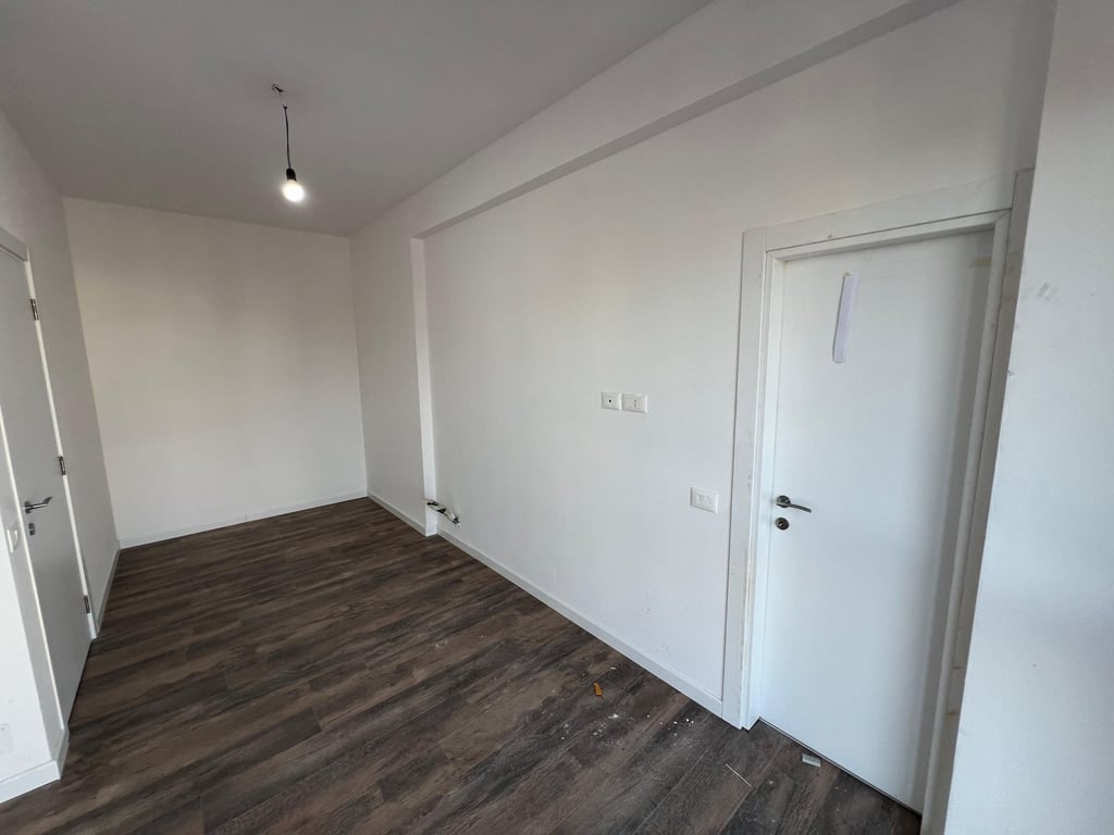 APPARTAMENTO 2+1+2 IN VENDITA PRESSO LA FARMACIA 10!