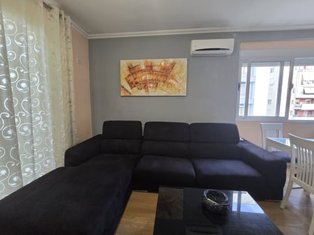 Affittasi appartamento 2+1 a Yzberisht