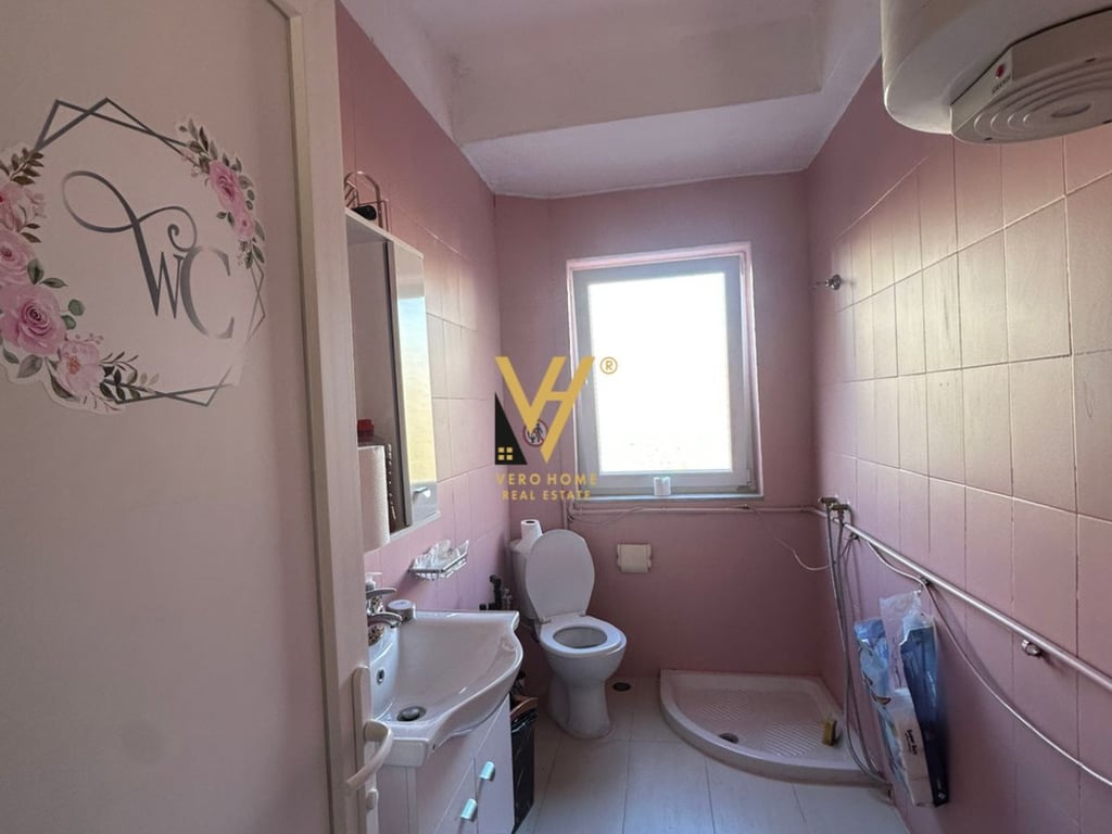 COMMERCIAL SPACE 2+1+BALCON FOR RENT AT SQUARE 21 550 EURO