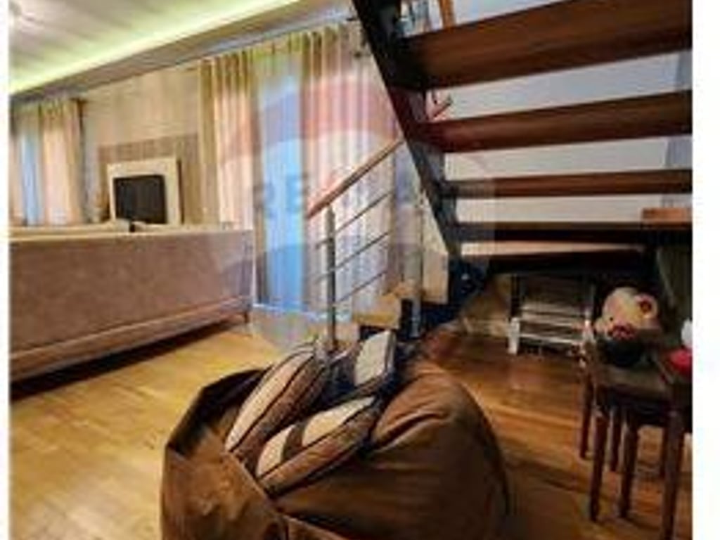 JEPEN 2 VILA PER QIRA TEK JORDAN MISJA 