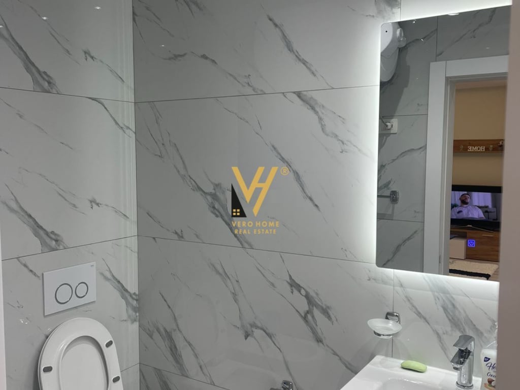 AFFITTASI APPARTAMENTO 1+1 IN VIA KOSOVAREVE 900 EURO