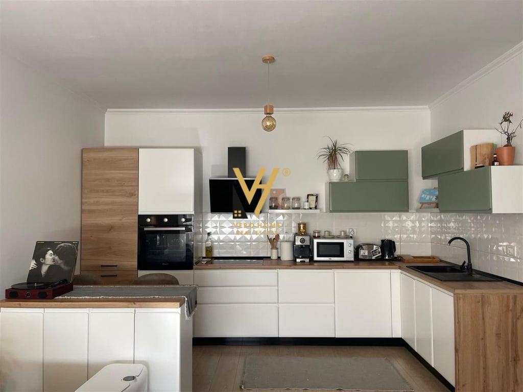 JEPET APARTAMENT 1+1 ME QERA NE DON BOSKO 600 EURO