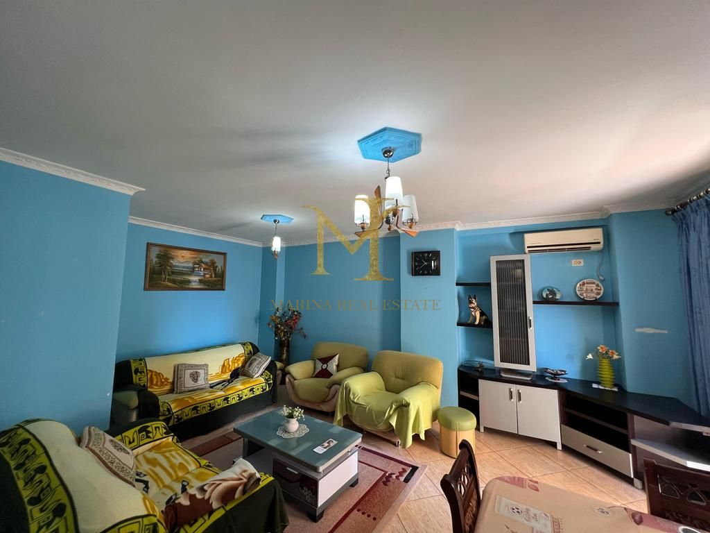 AFFITTASI APPARTAMENTO PRESSO VILLA ZOGUT!!