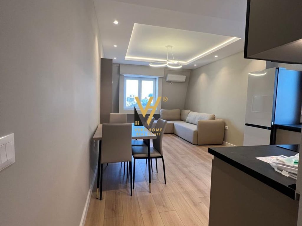 AFFITTASI APPARTAMENTO 1+1+BLK VICINO ALLO STADIO DINAMO 800 EURO