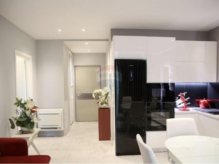 2+1 APARTMENT FOR RENT AT AMBASADOR 3