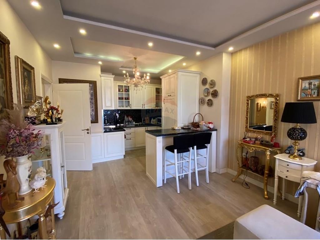 Apartament 2+1+2 Per Shitje ne Astir