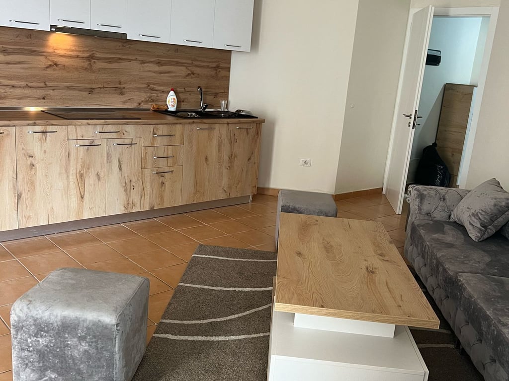 APARTAMENT ME QERA 2+1