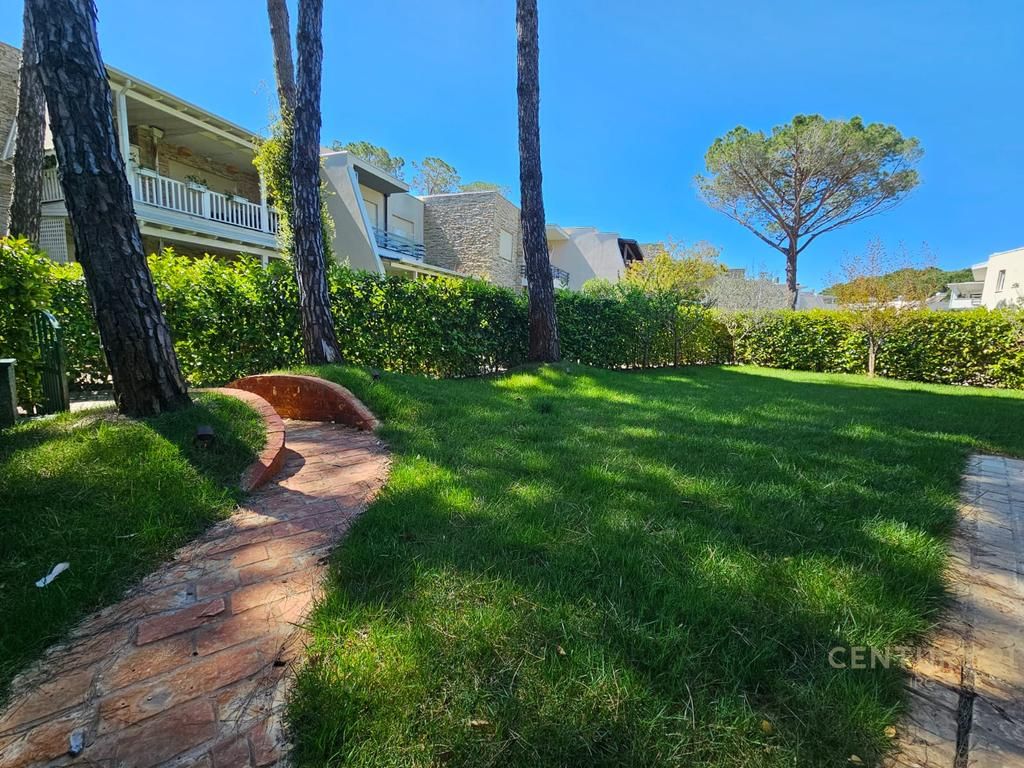 ✨🌴 SHITET APARTAMENT 2+1 ME OBORR NË KOMPLEKSIN LURA 3 – GJIRI I LALZIT