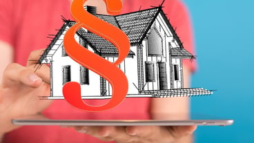 A law house contract in hand