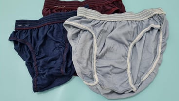 Men's underpants in red, blue and gray made of thread