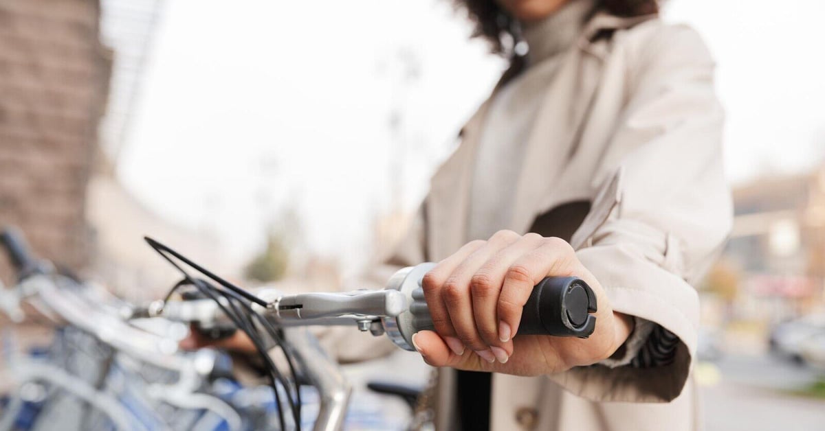 How E‑Bikes Transform Daily Commuting for Everyone - Discovaz