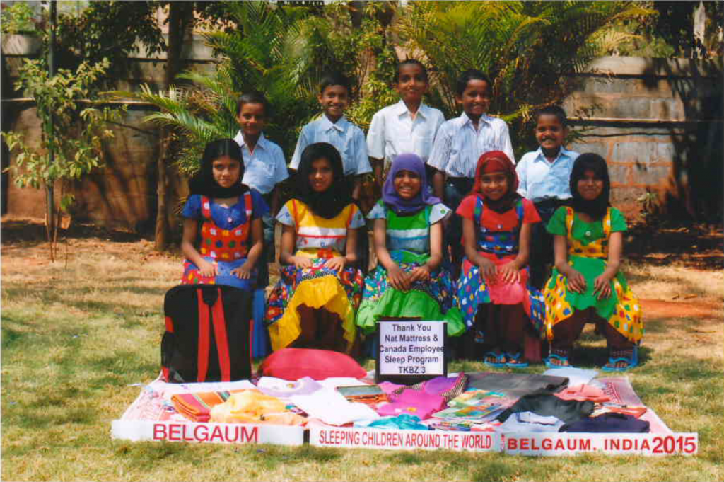 Sleeping-Children-Around-the-World-8