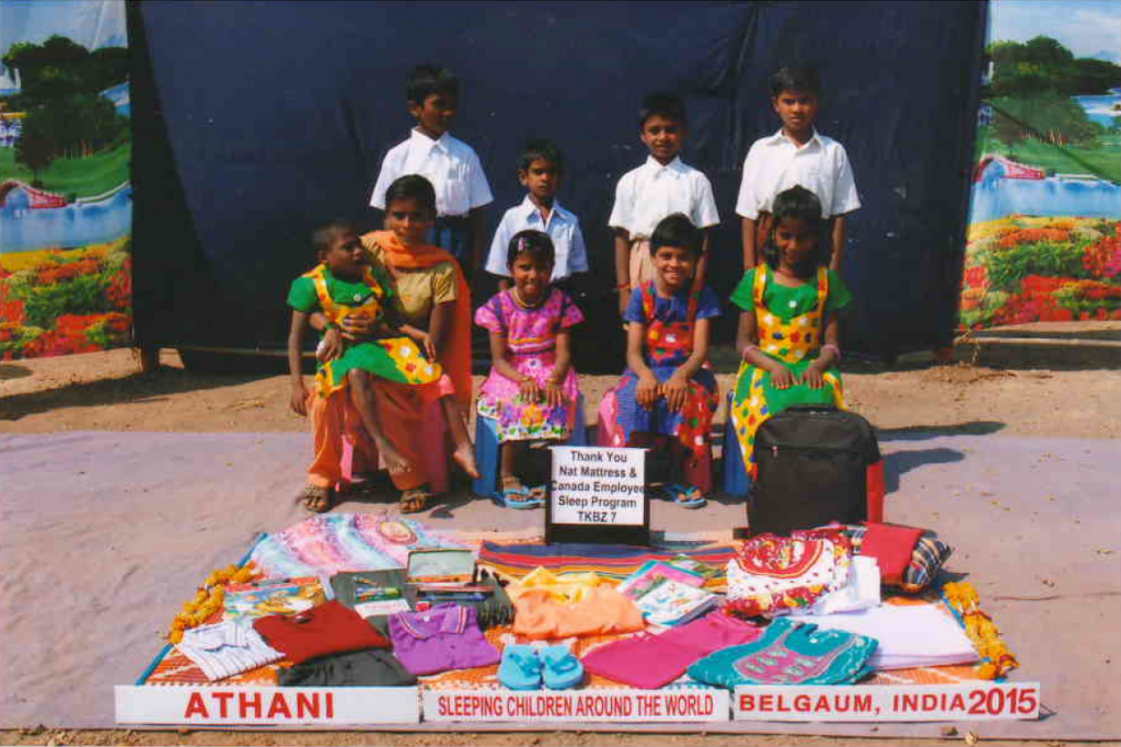 Sleeping-Children-Around-the-World-10