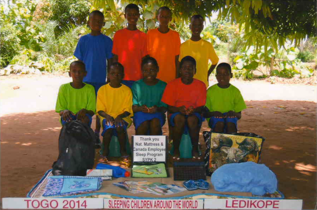 Sleeping-Children-Around-the-World-1