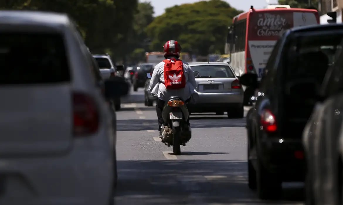 motocicleta-cinquentinha-marcelo-camargo-abr
