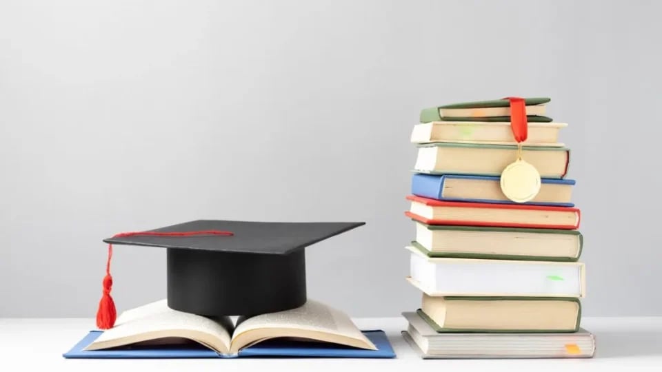 pos-graduacao-em-outra-area-estudo-escola-1024x683-1-960x540