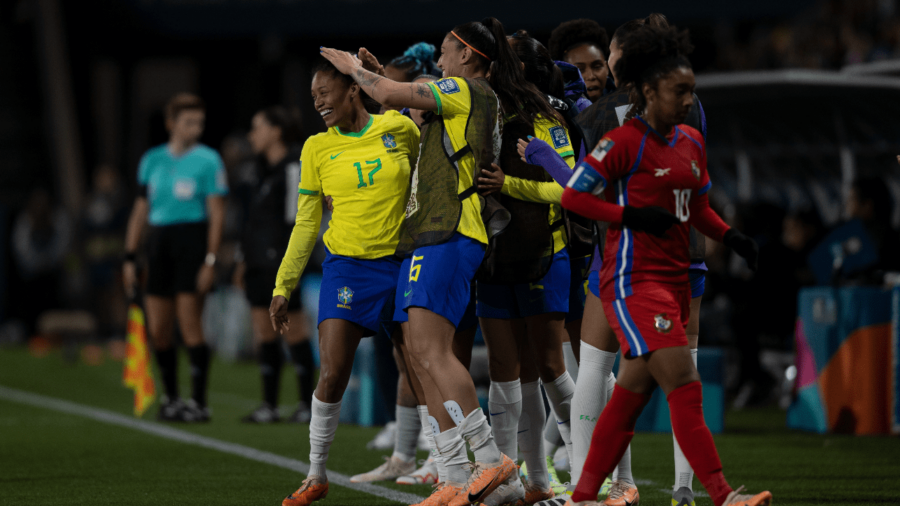 CopadoMundoFeminina-FutebolFeminino-SelecaoBrasileira-5-2-900x506