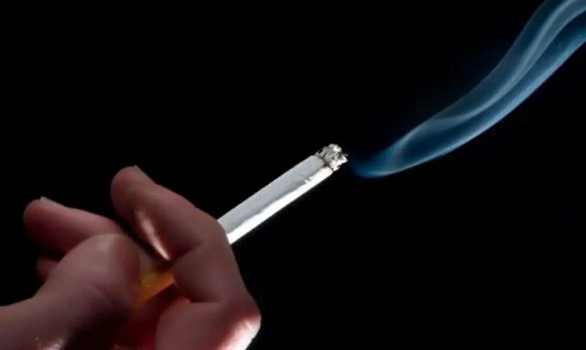 cigarro_8854