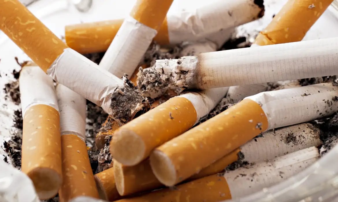 tobacco-cigarro-2692246