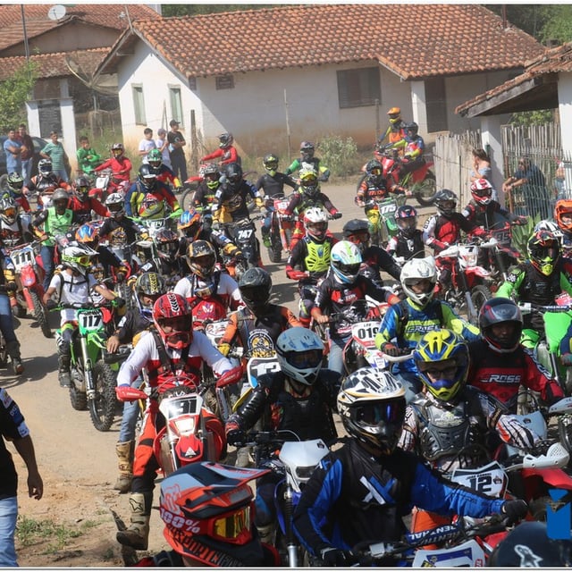 Com quase 500 motos inscritas Trilha do Abismo é sucesso em Muzambinho-MG -  Show Radical