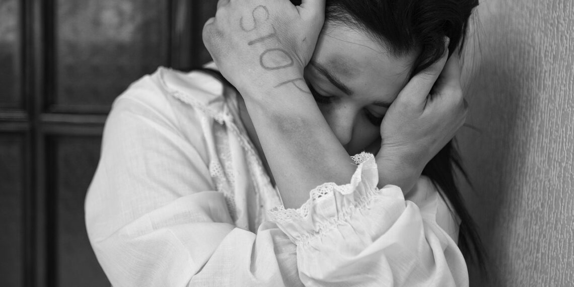 woman-6133583_1280-1140x570