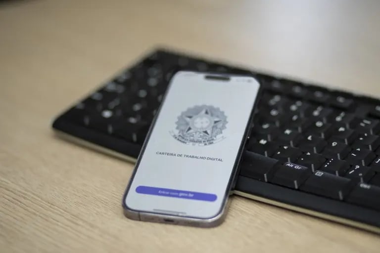 trabalho-emprego-2f06e814ba4f6c