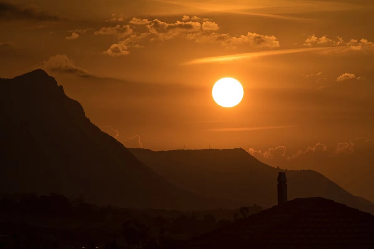 sol-calor-tempo-seco-clima-858ce9fcb1caeb