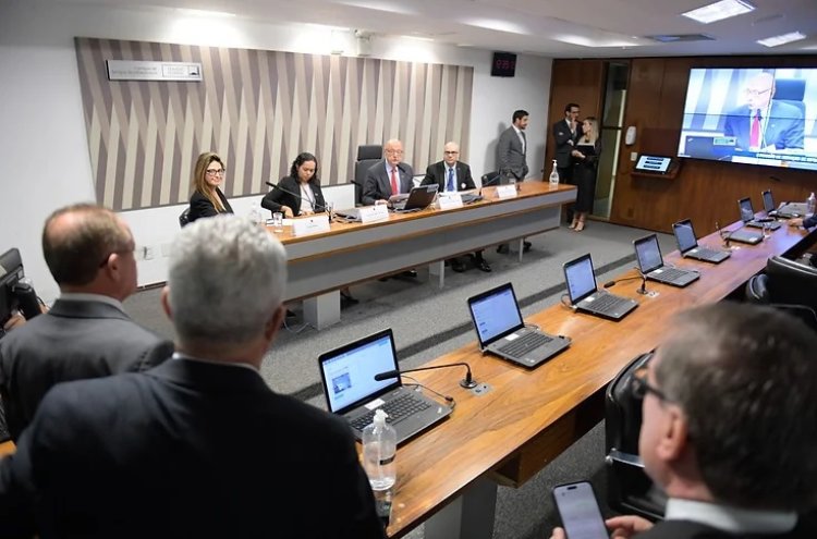 image_750x_669ed320c2848