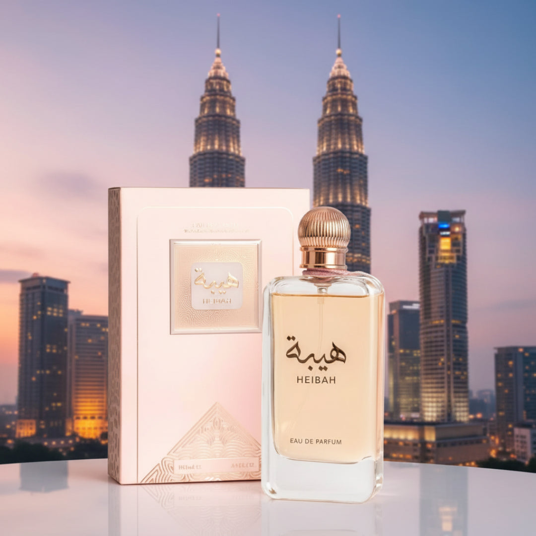 Heibah dengan latar KLCC petang, lighting pink lembut