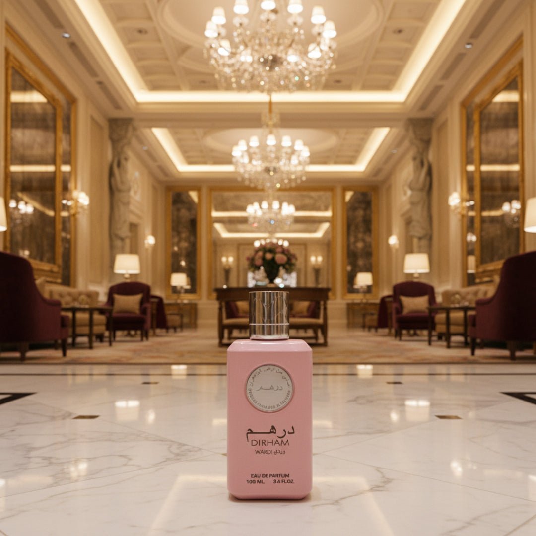 Dirham Wardi di St Regis KL lobi mewah