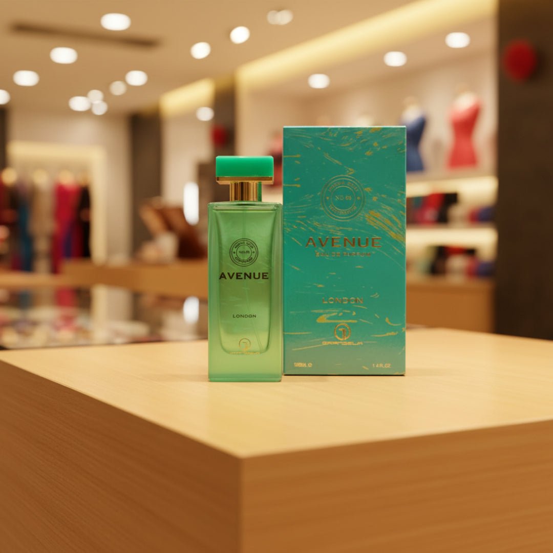 Avenue London EDP 100ml perfume by Grandeur &ndash; turquoise bottle and box front view &ndash; Malaysia. Minyak wangi Avenue London 100ml &ndash; botol turquoise dan kotak pandangan depan Malaysia.