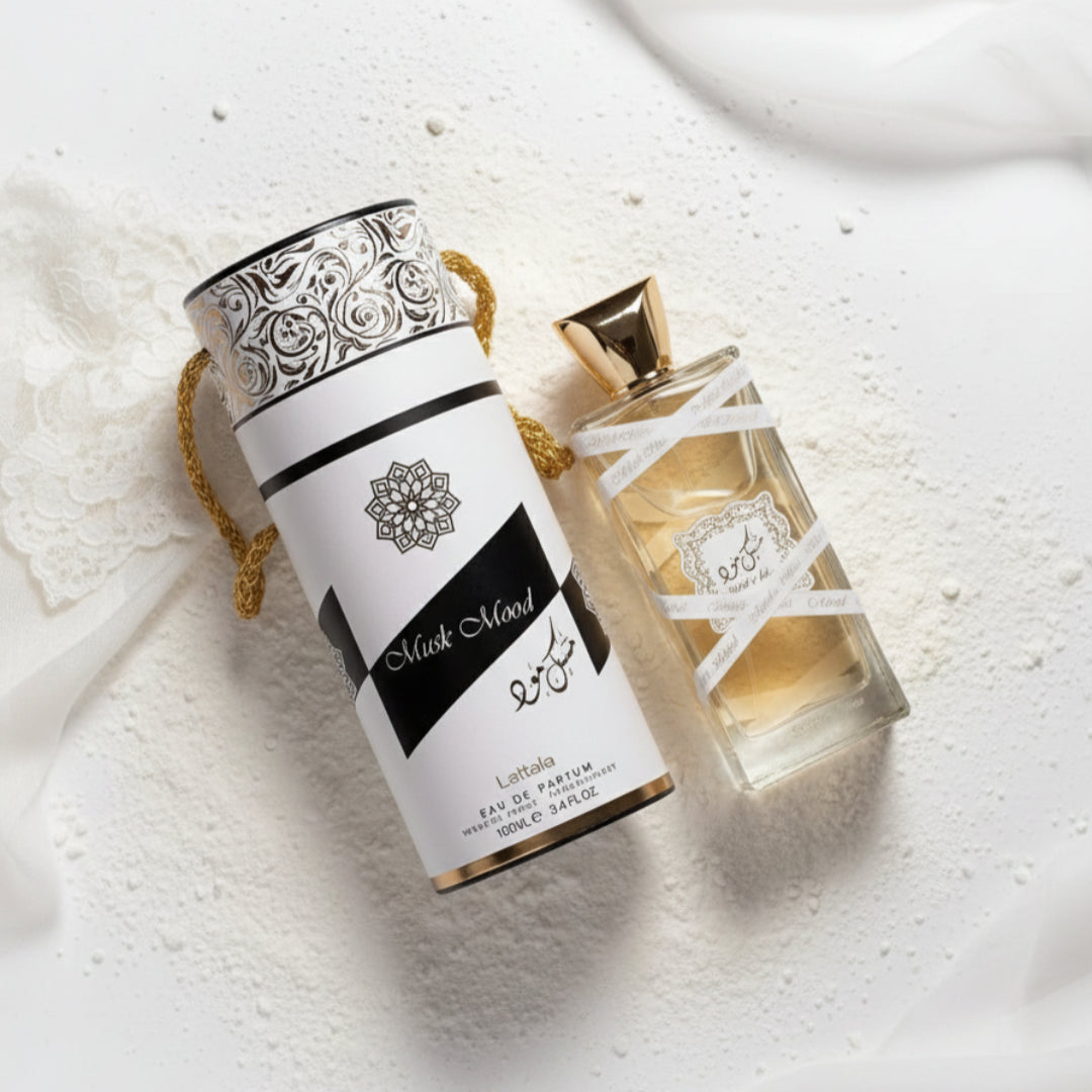 musk mood flatlay putih lembut powdery malaysia