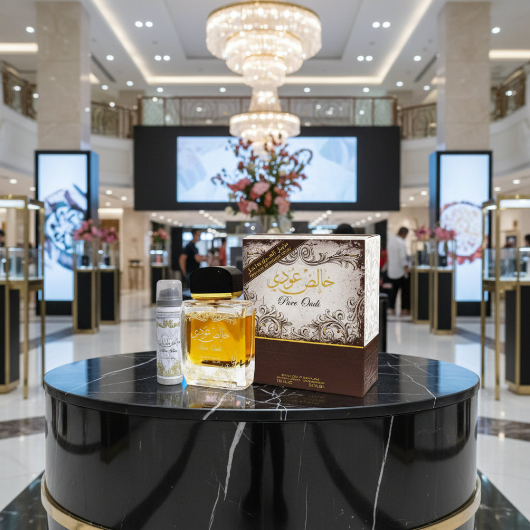 Khalis Pure Oudi di Pavilion KL Center Court lelaki Malaysia