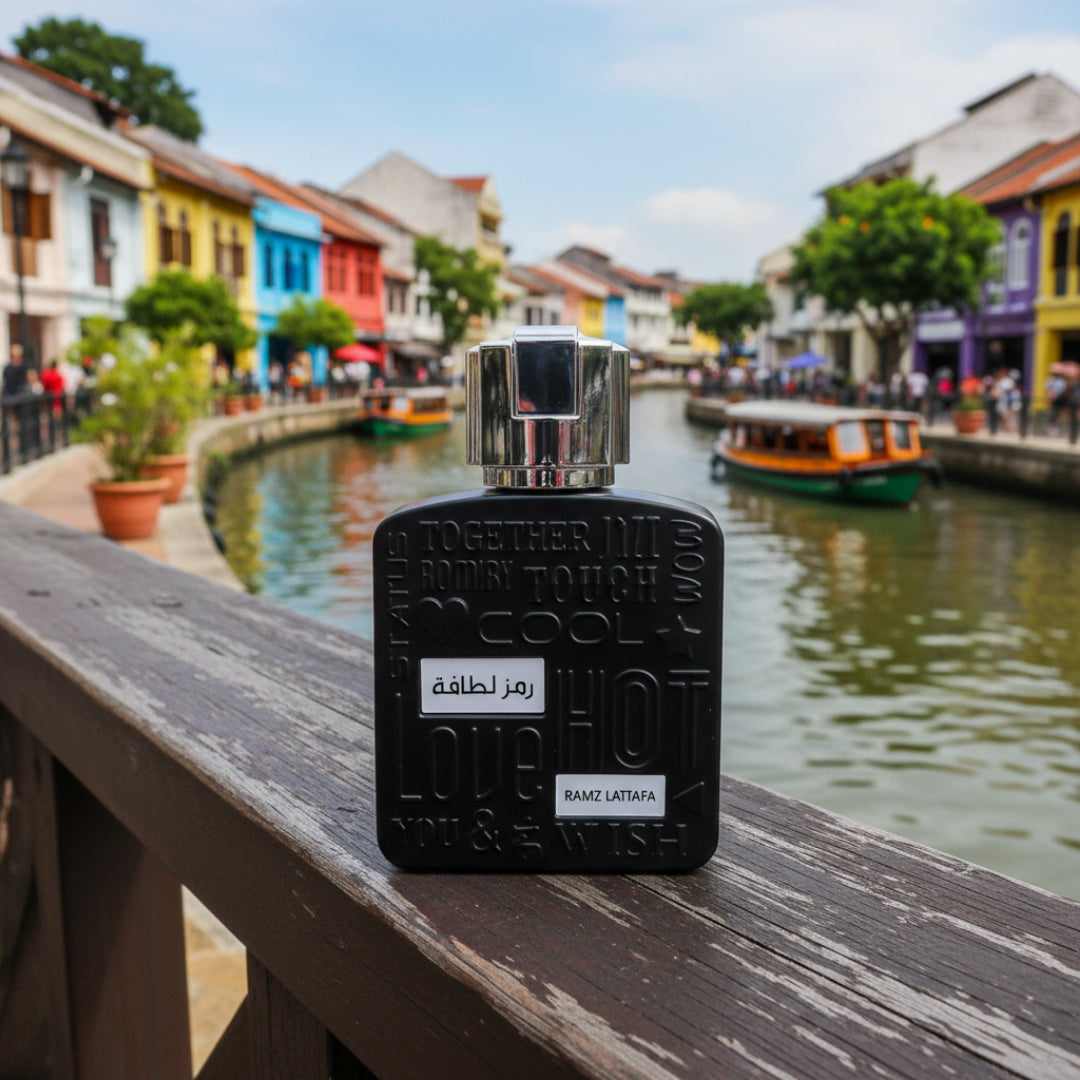 Ramz Silver di Melaka River Walk