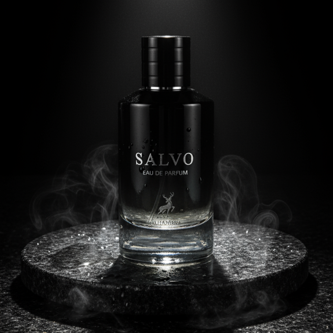 Salvo Maison Alhambra perfume lelaki atas batu granit hitam, spotlight dramatic, gaya maskulin premium Malaysia