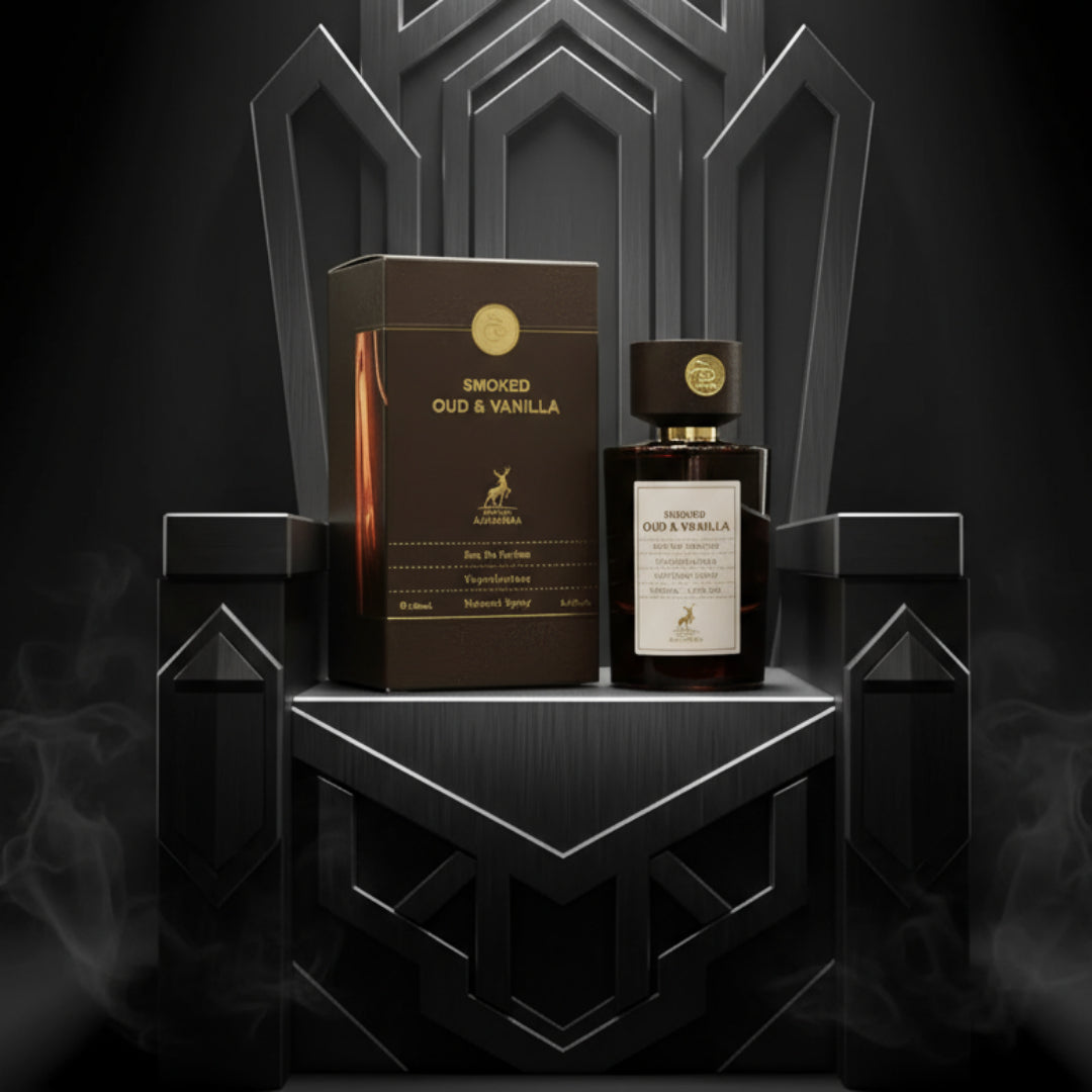botol Smoked Oud &amp; Vanilla atas platform metal hitam mewah