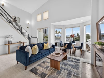 property-image-0
