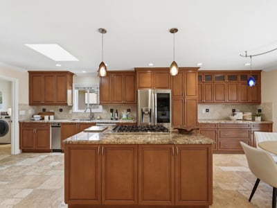 property-image-0